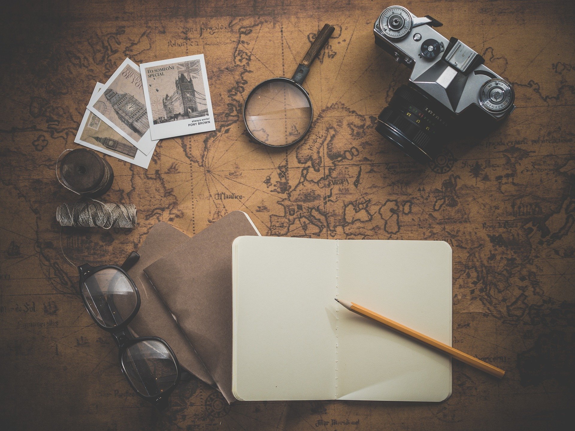 https://pixabay.com/photos/journey-adventure-photo-map-old-1130732/
